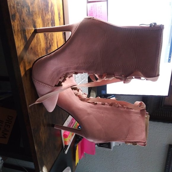 Pink Booties - Picture 2 of 6